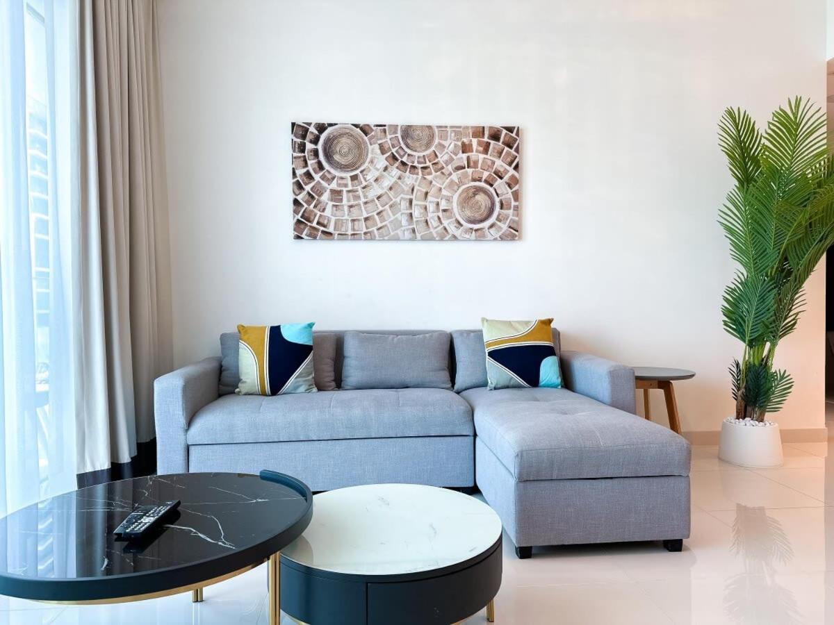 Vibrant 1br With Marina & Ocean View Apartment Dubai
