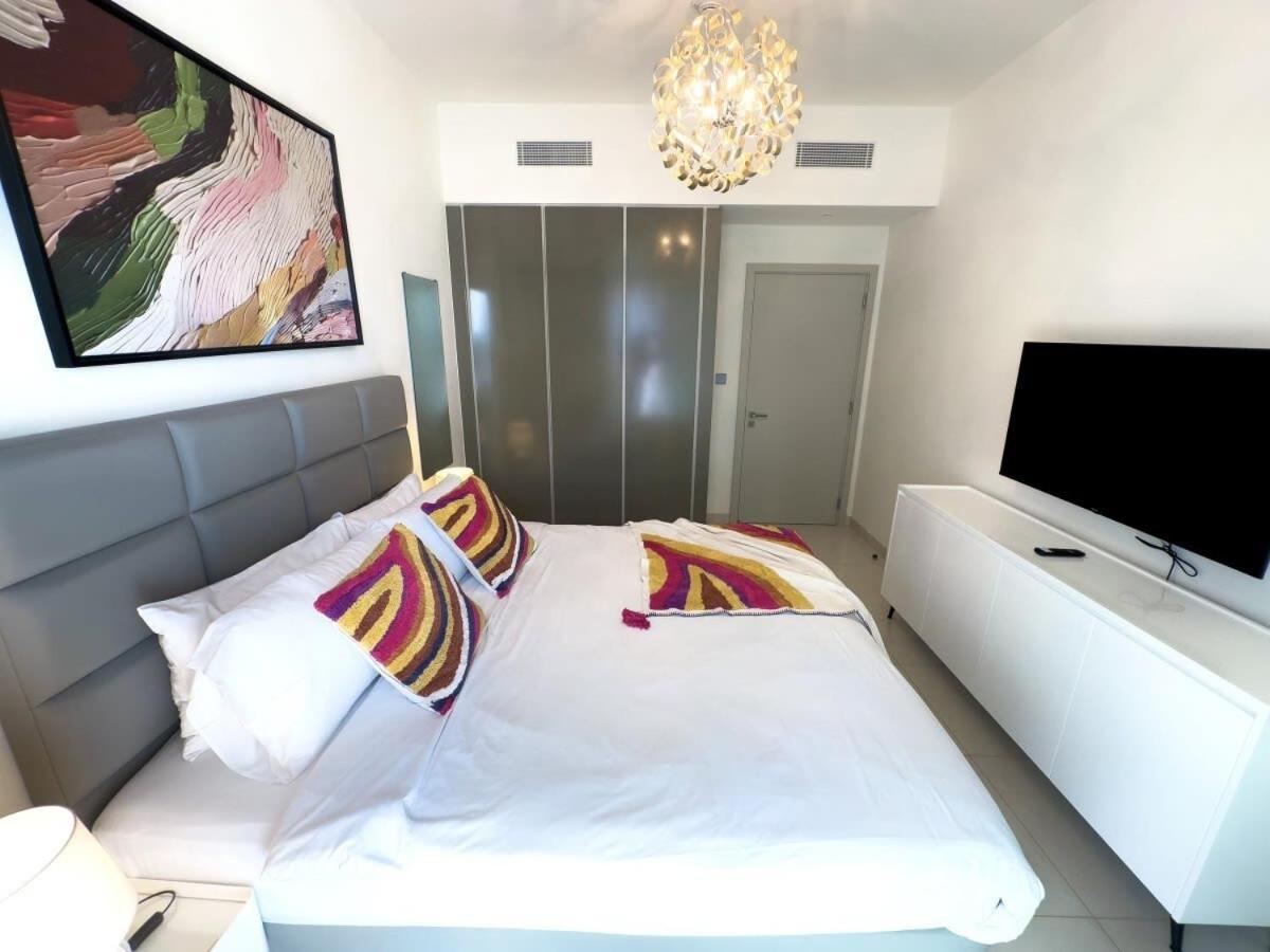 Apartment Vibrant 1br With Marina & Ocean View *