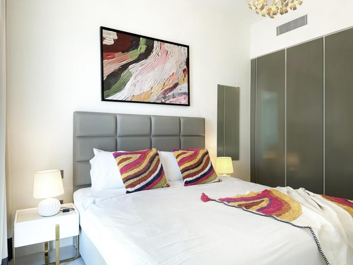 Apartment Vibrant 1br With Marina & Ocean View Dubai